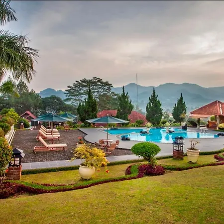 Citra Cikopo Hotel & Family Cottages-3