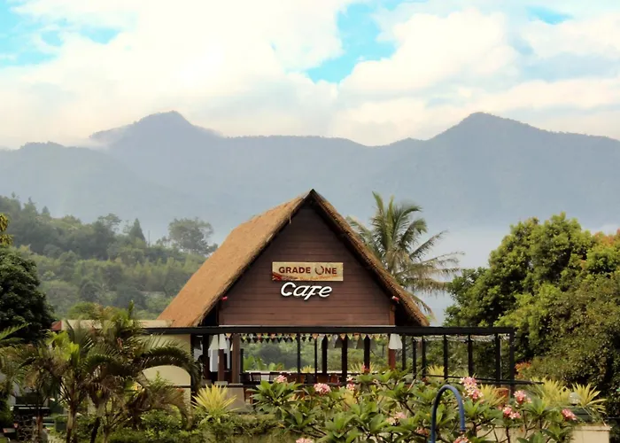 Alfa Resort Hotel And Conference Puncak